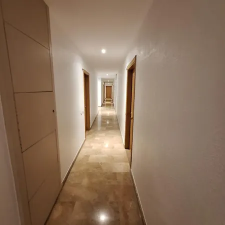 A 200 M De La Playa Appartement *