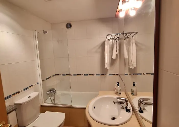 A 200 M De La Playa *