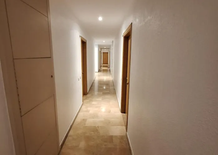 A 200 M De La Playa Apartment *