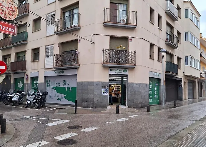 A 200 M De La Playa Appartement *